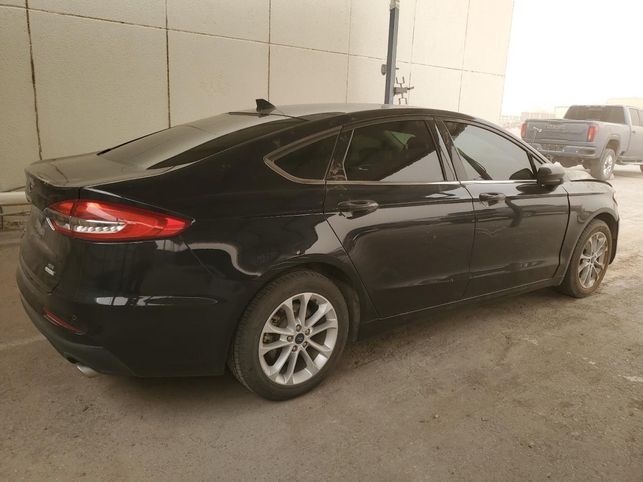 2020 Ford Fusion VIN 3FA6P0HD8LR189116 Copart auction photo, front end damage thumbnail 3
