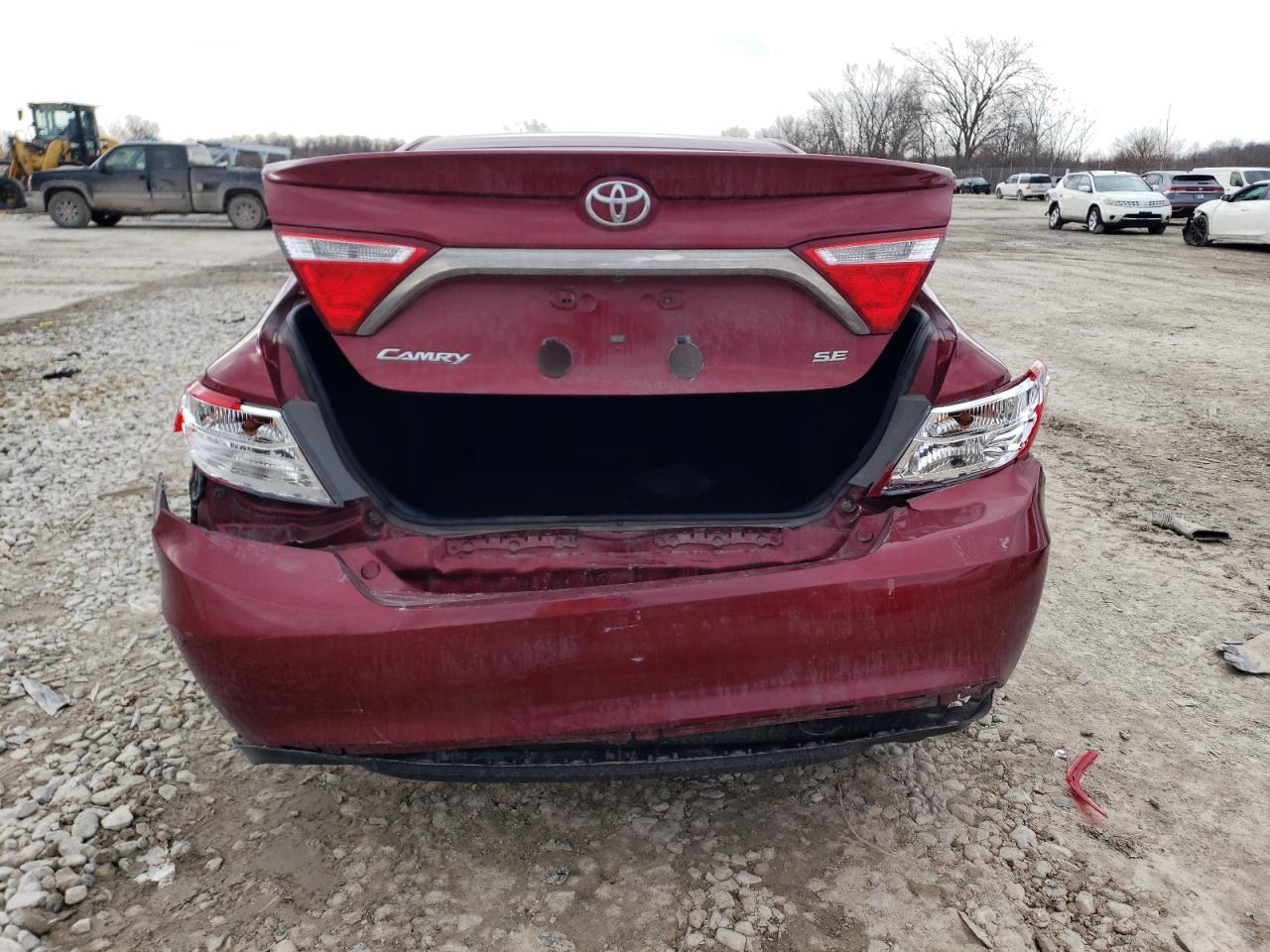 2015 Toyota Camry VIN 4T1BF1FK5FU907409 Copart auction photo, rear end / minor dent/scratches damage thumbnail 6
