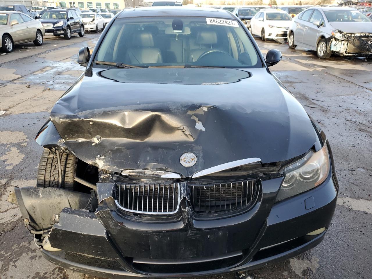 2006 BMW 3er VIN WBAVD33536KV61953 Copart auction photo, front end / rear end damage thumbnail 5