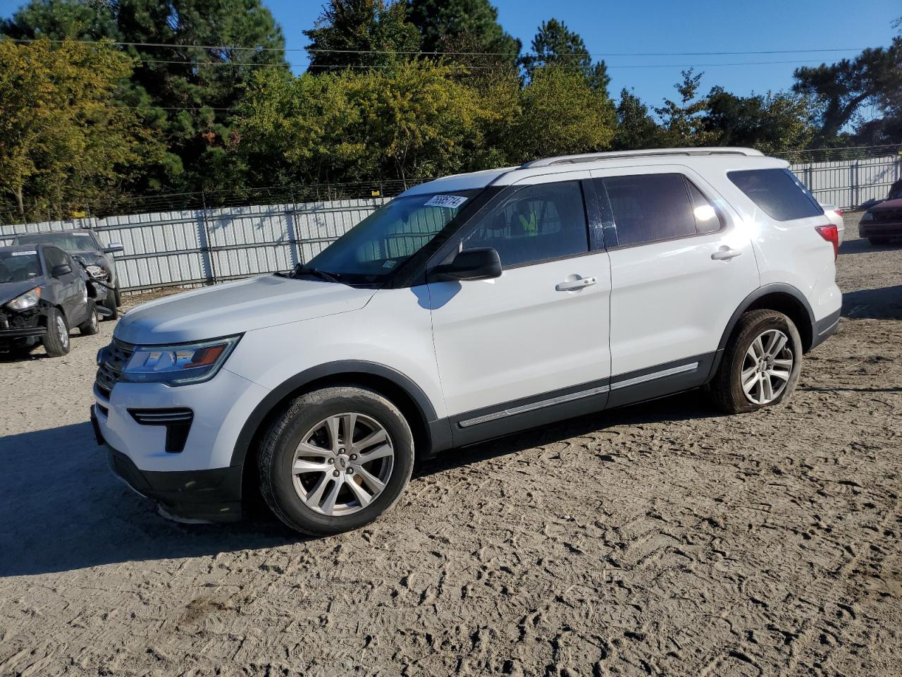 2018 Ford Explorer VIN 1FM5K8D89JGA75606