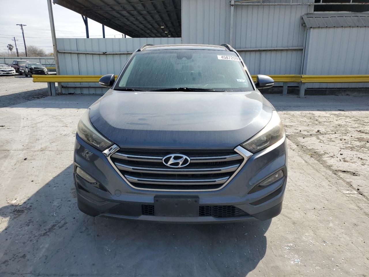 2016 Hyundai Tucson VIN KM8J33A22GU154849 Copart auction photo, rear end / minor dent/scratches damage thumbnail 5