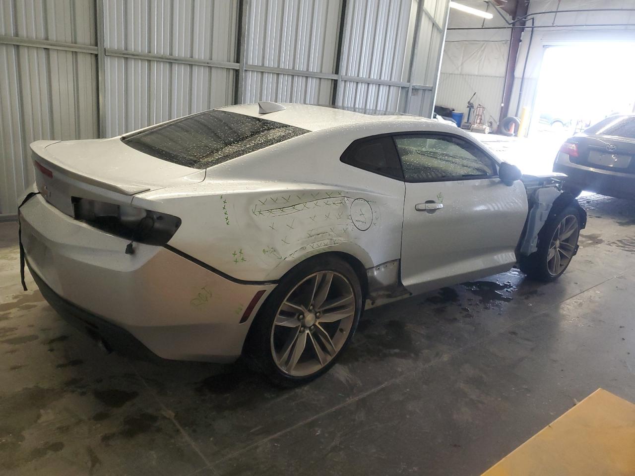 2017 Chevrolet Camaro VIN 1G1FB1RS9H0199357 Copart auction photo, front end / rear end damage thumbnail 3