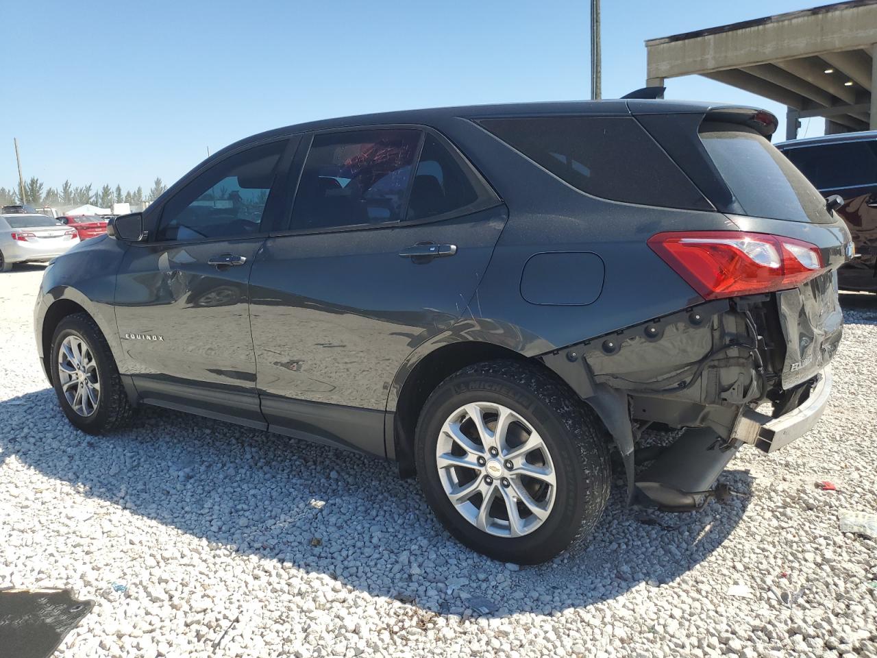 2018 Chevrolet Equinox VIN 2GNAXHEV9J6109253 Copart auction photo, rear end / minor dent/scratches damage thumbnail 2
