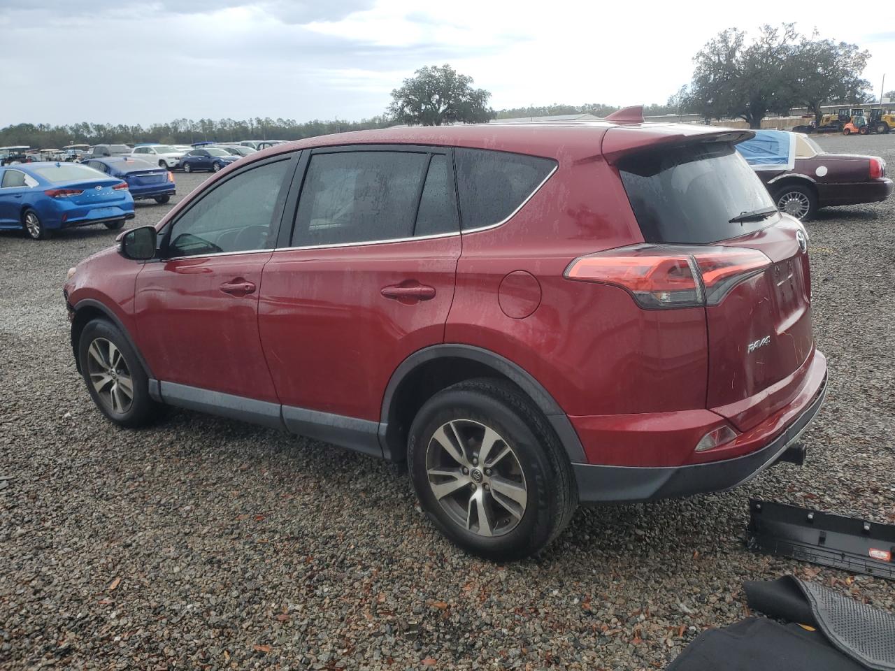 2018 Toyota RAV 4 VIN 2T3WFREV3JW487693 Copart auction photo, front end / side damage thumbnail 2