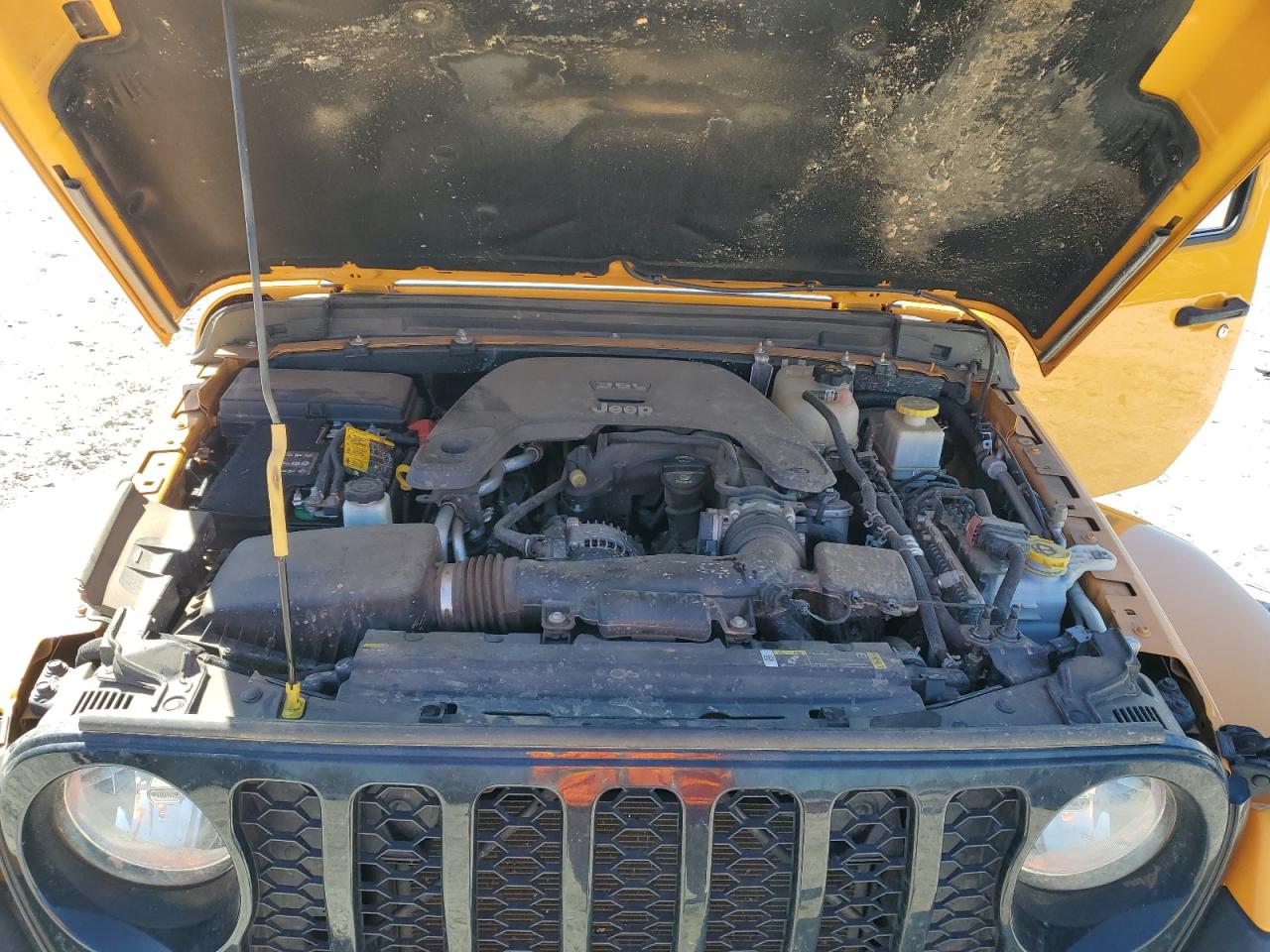 2021 Jeep Gladiator VIN 1C6HJTAGXML563033 Copart auction photo, undercarriage / minor dent/scratches damage thumbnail 13