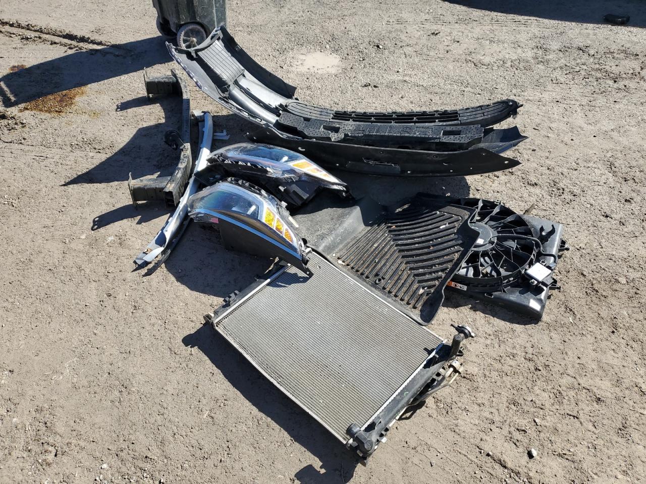 2017 KIA Optima VIN 5XXGT4L30HG160277 Copart auction photo, front end damage thumbnail 12