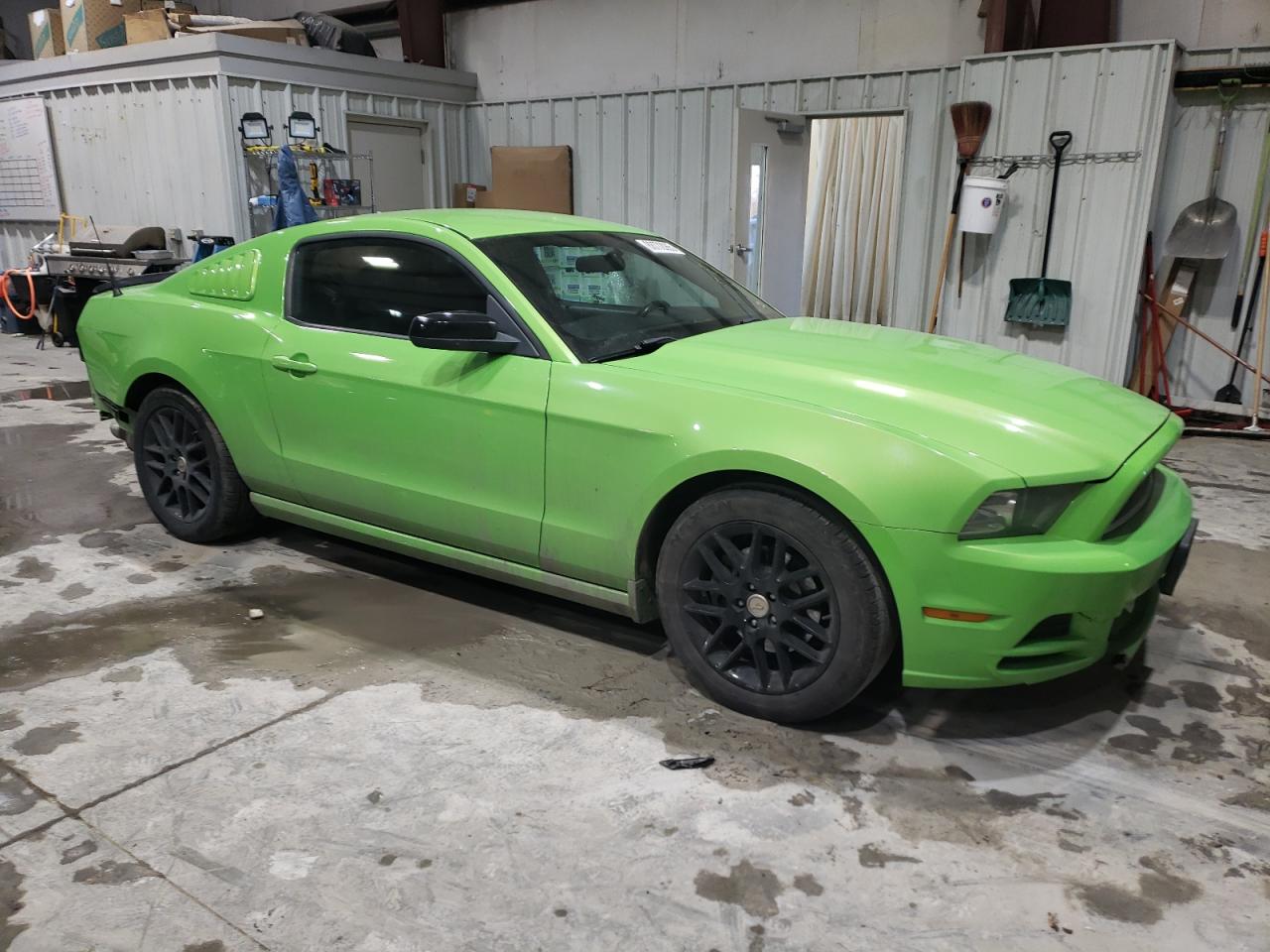 2014 Ford Mustang VIN 1ZVBP8AM8E5320999 Copart auction photo, rear end / front end damage thumbnail 4