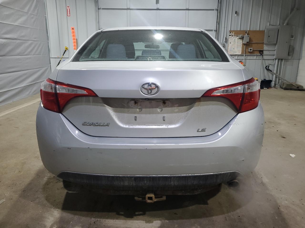 2015 Toyota Corolla VIN 2T1BURHEXFC438556 Copart auction photo, front end / minor dent/scratches damage thumbnail 6