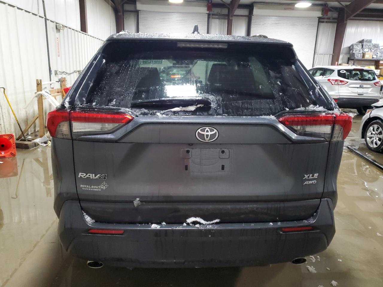 2023 Toyota RAV 4 VIN 2T3P1RFV2PW394982 Copart auction photo, front end damage thumbnail 6