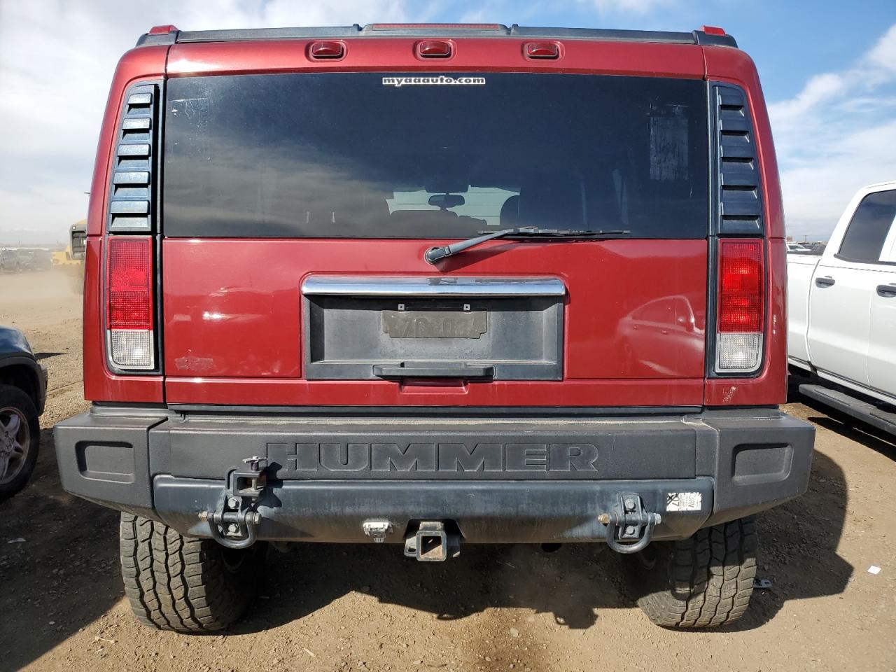 2005 Hummer H2 VIN 5GRGN23U65H113582 Copart auction photo, minor dent/scratches damage thumbnail 6