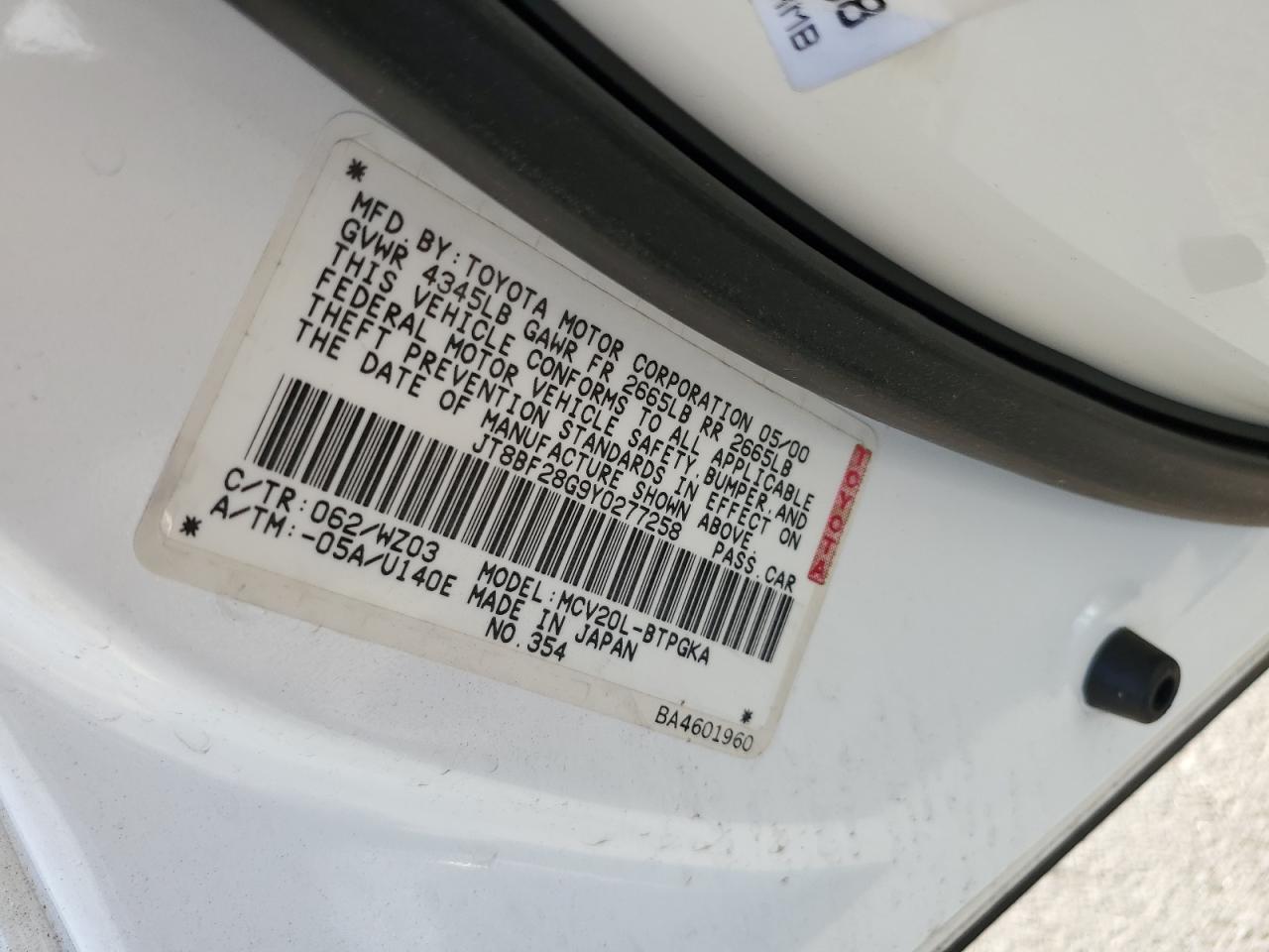 2000 Lexus ES VIN JT8BF28G9Y0277258 Copart auction photo, front end damage thumbnail 12