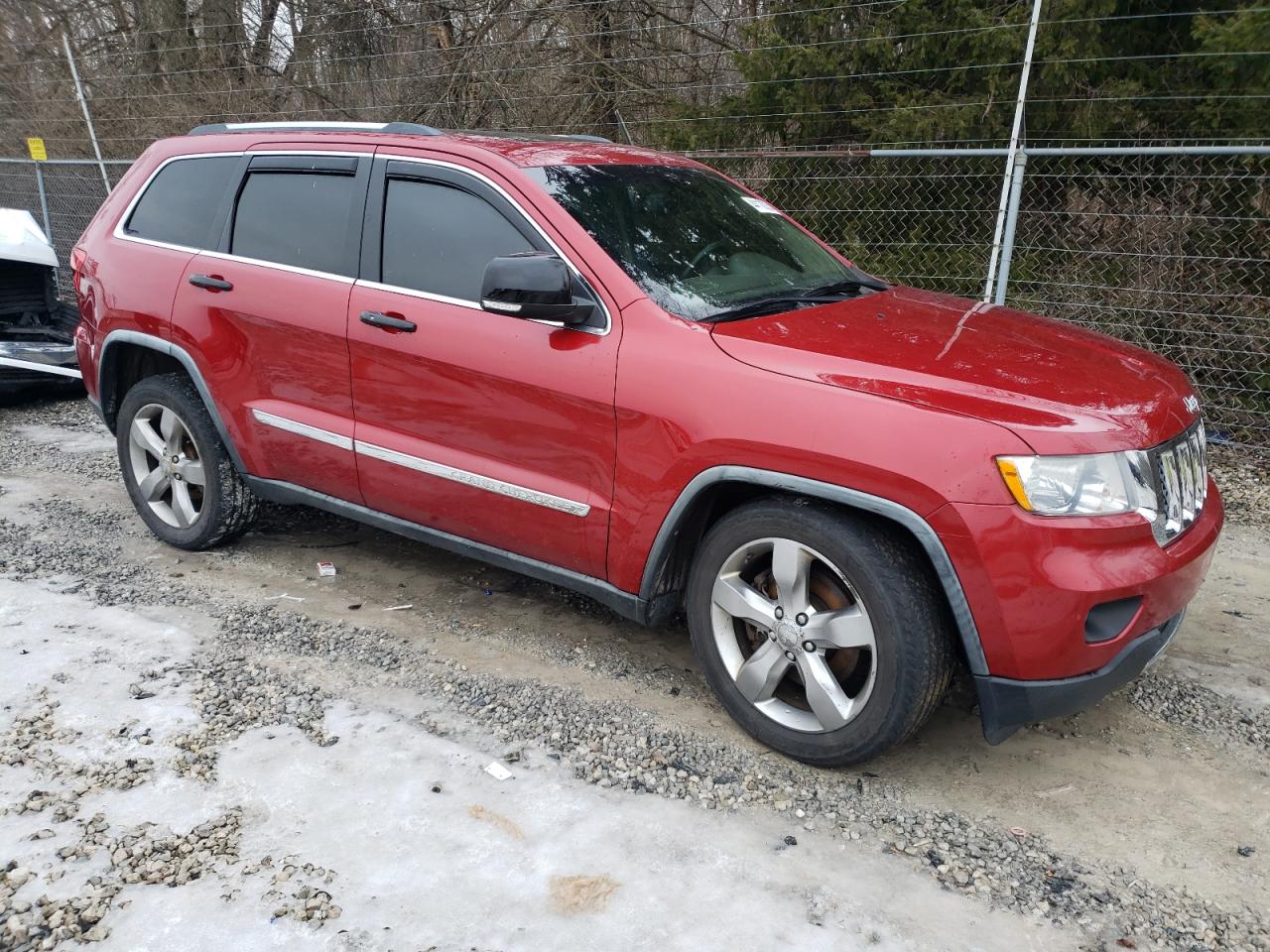 2011 Jeep Grand Cherokee VIN 1J4RR6GTXBC543416 Copart auction photo, undercarriage damage thumbnail 4