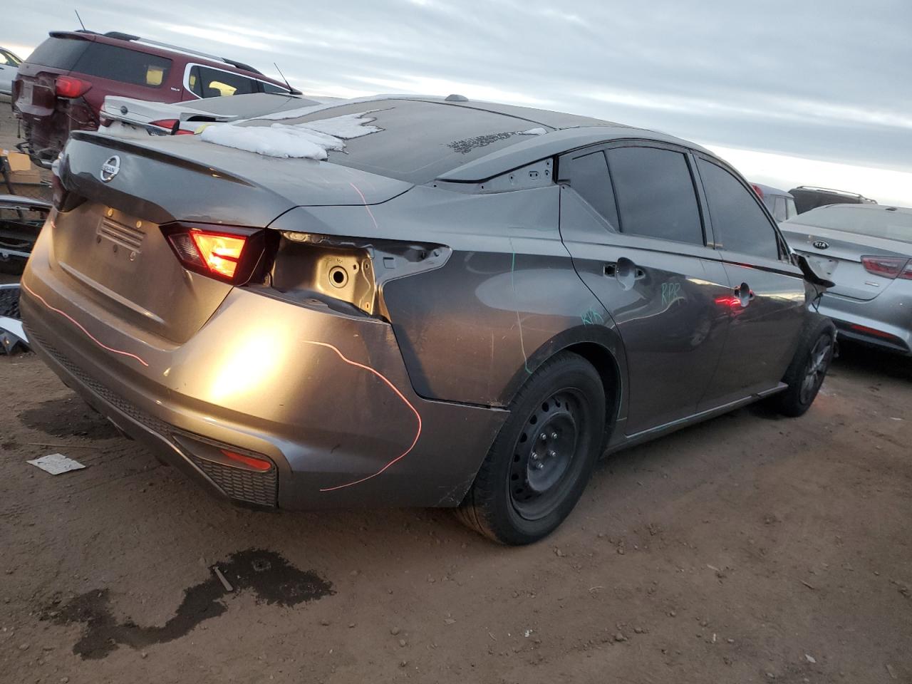 2020 Nissan Altima VIN 1N4BL4BV2LN309790 Copart auction photo, front end / side damage thumbnail 3