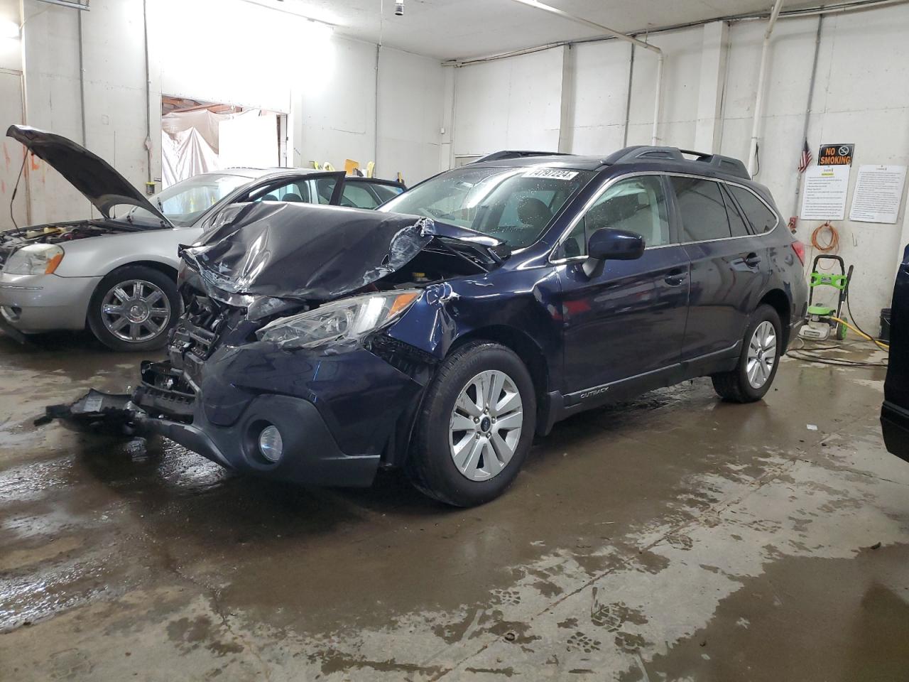 2018 Subaru Outback VIN 4S4BSADC9J3257604