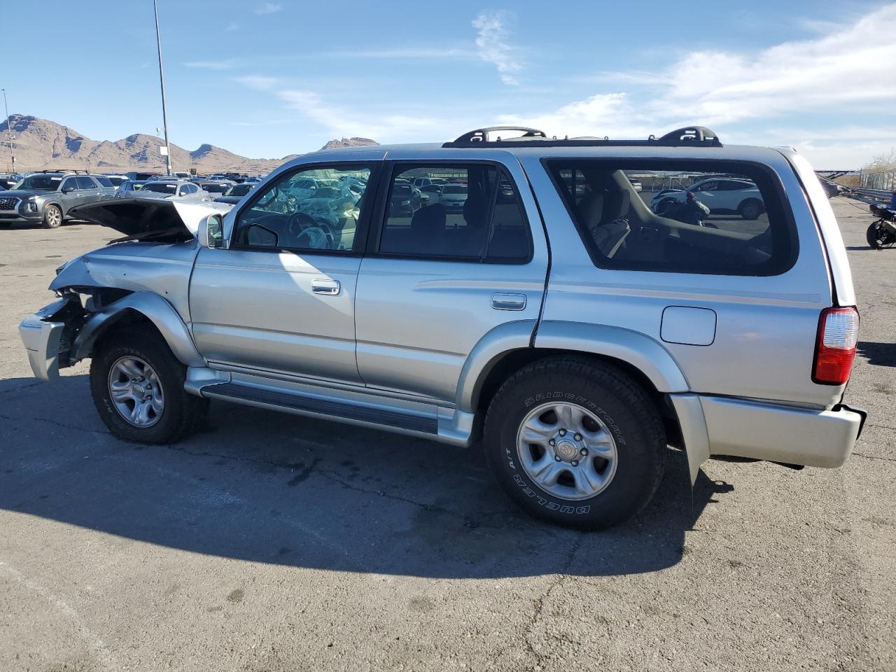 2001 Toyota 4Runner VIN JT3GN86R610201556 Copart auction photo, front end / rear end damage thumbnail 2