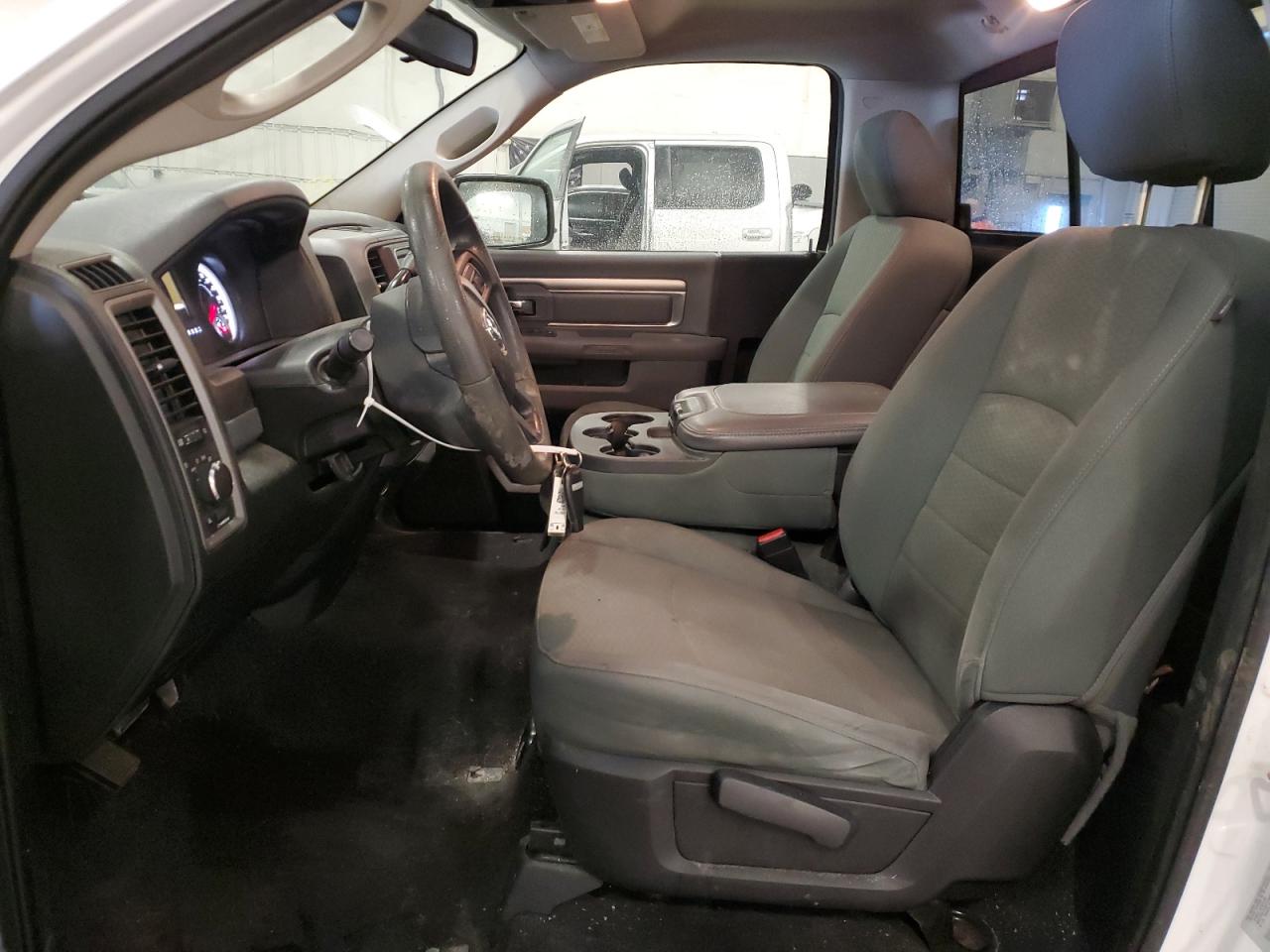 2015 RAM 1500 VIN 3C6JR6DT3FG517161 Copart auction photo, front end damage thumbnail 7