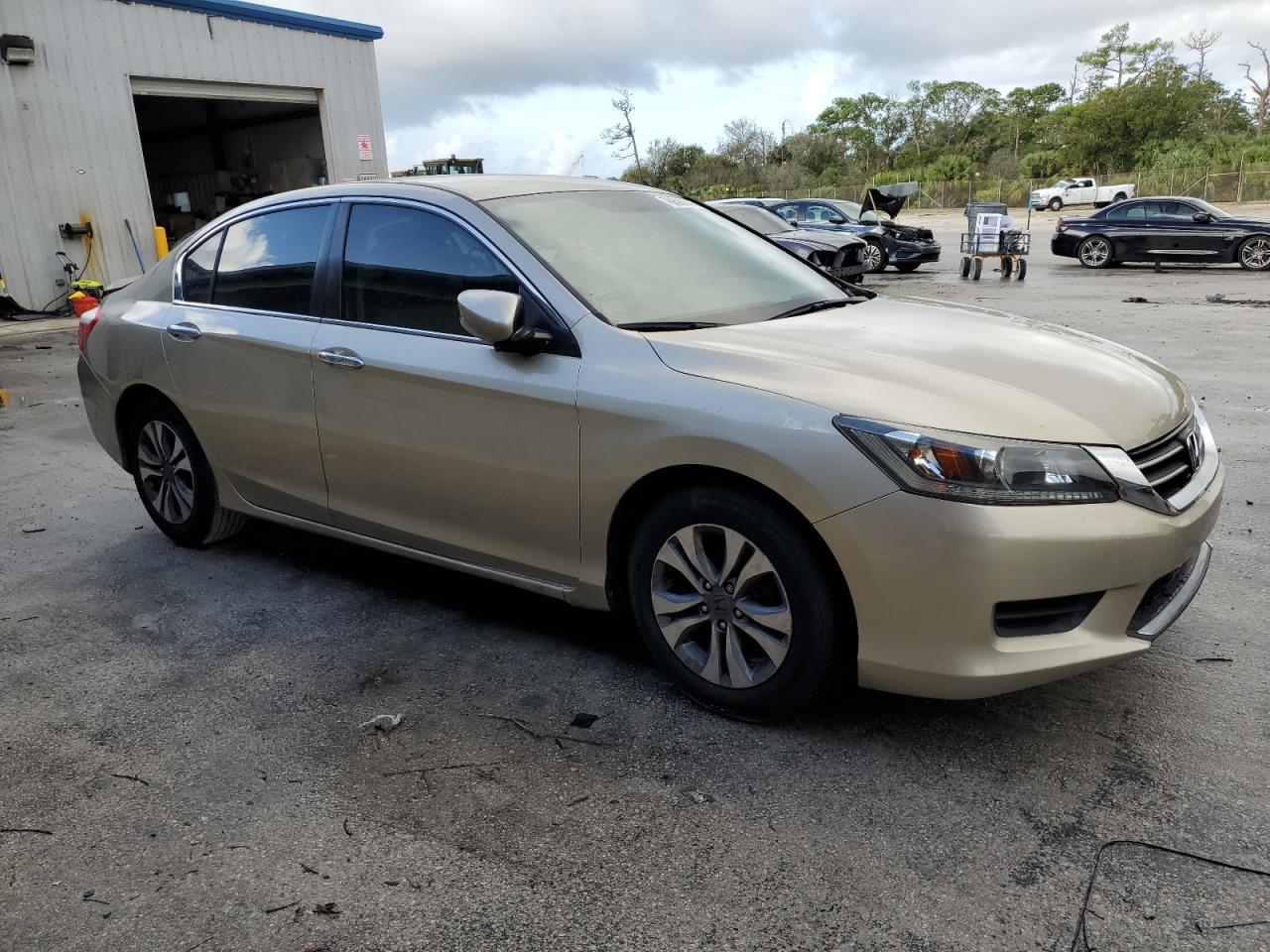 2015 Honda Accord VIN 1HGCR2F31FA074192 Copart auction photo, water/flood damage thumbnail 4