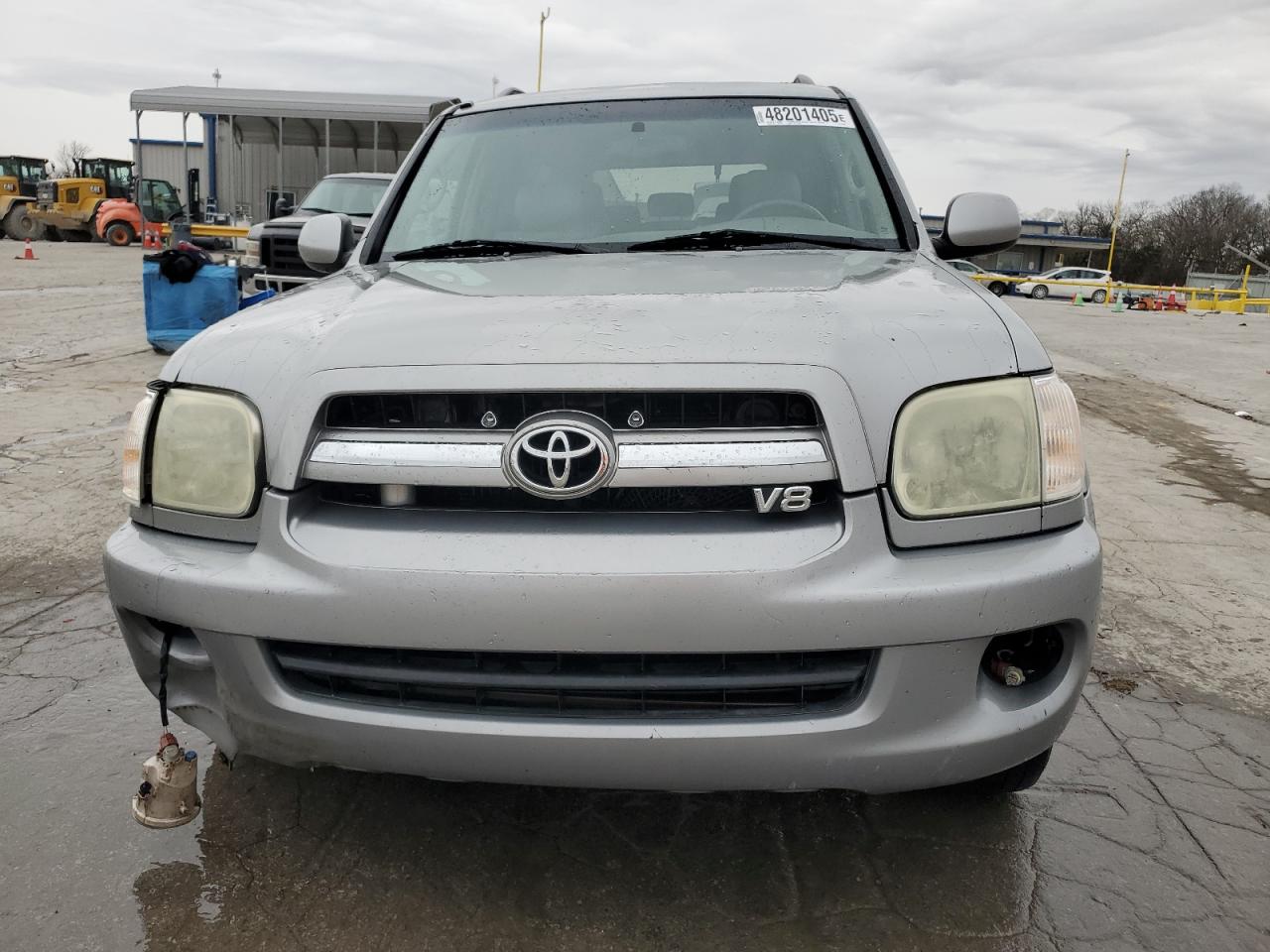 2005 Toyota Sequoia VIN 5TDBT48A25S235038 Copart auction photo, side / undercarriage damage thumbnail 5