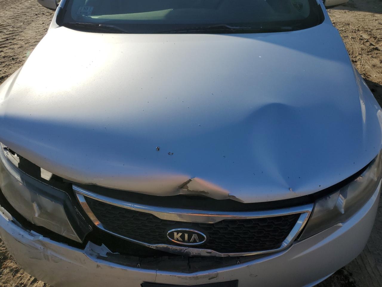 2012 KIA Forte VIN KNAFU4A23C5632615 Copart auction photo, front end damage thumbnail 11