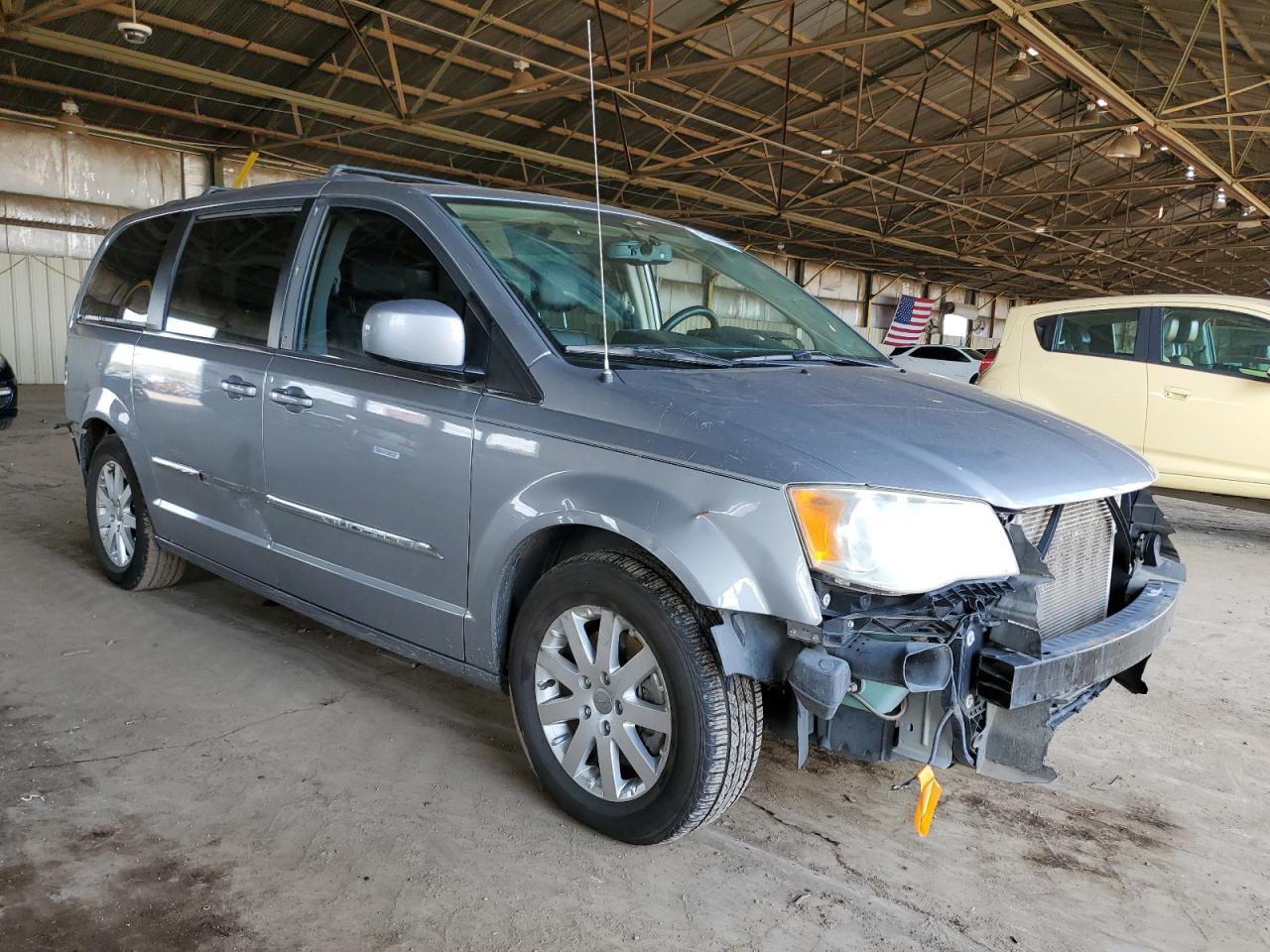 2014 Chrysler Town & Country VIN 2C4RC1BG3ER247072 Copart auction photo, rear end / side damage thumbnail 4