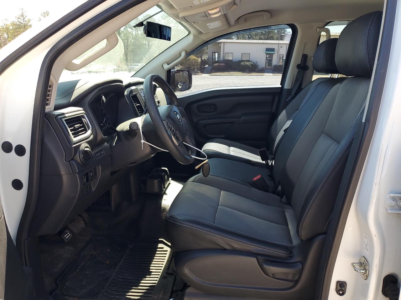 2017 Nissan Titan VIN 1N6AA1EJ0HN569810 Copart auction photo, front end / mechanical damage thumbnail 7