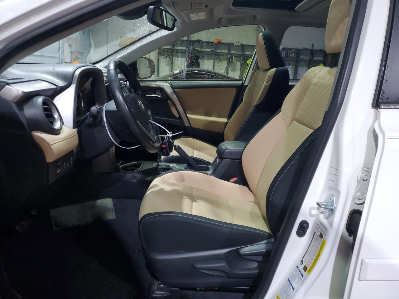 2018 Toyota RAV 4 VIN JTMRJREVXJD175511 Copart auction photo, rear end / minor dent/scratches damage thumbnail 7