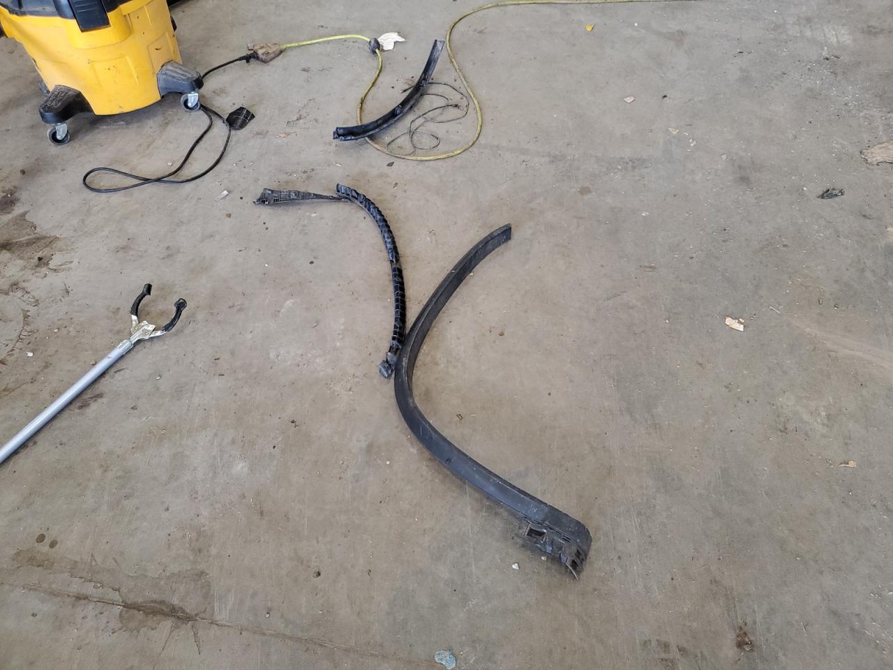 2016 Volkswagen Tiguan VIN WVGBV7AX0GW607632 Copart auction photo, front end damage thumbnail 13