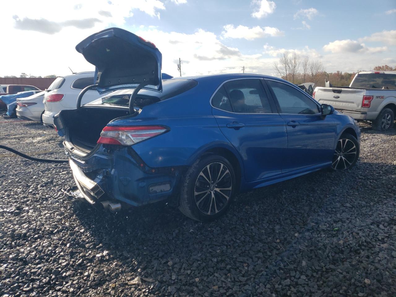 2019 Toyota Camry VIN 4T1B11HK4KU223568 Copart auction photo, rear end damage thumbnail 3