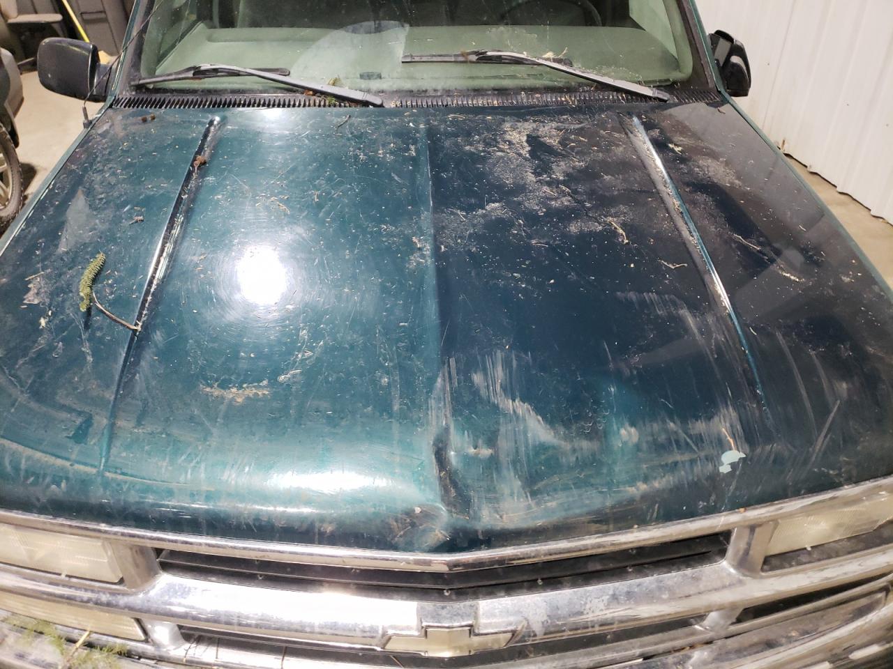 1999 Chevrolet GMT-400 VIN 1GCEK19R2XR123120 Copart auction photo, all over damage thumbnail 11