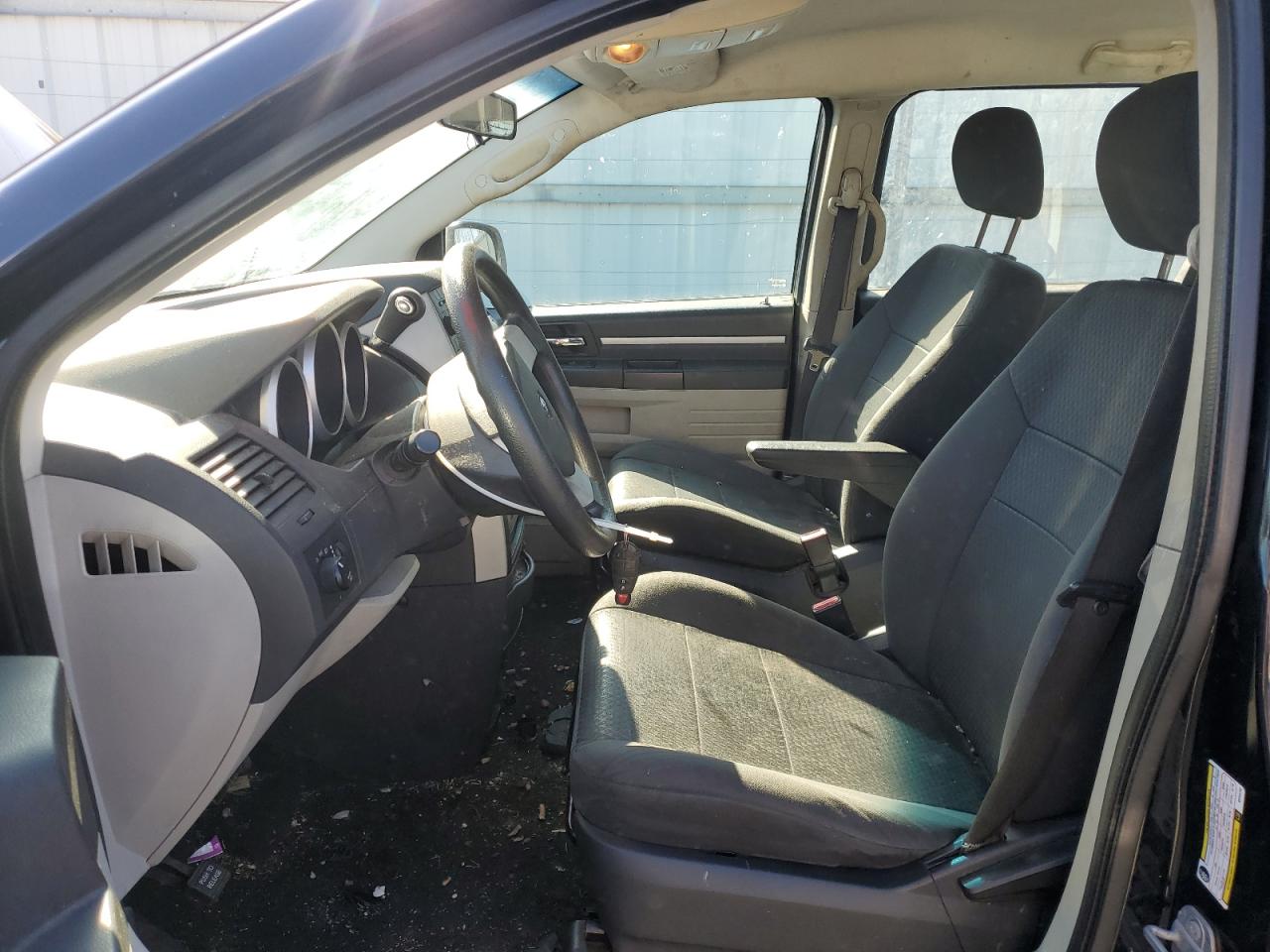 2010 Dodge Caravan VIN 2D4RN4DE8AR144752 Copart auction photo, rear end / minor dent/scratches damage thumbnail 7