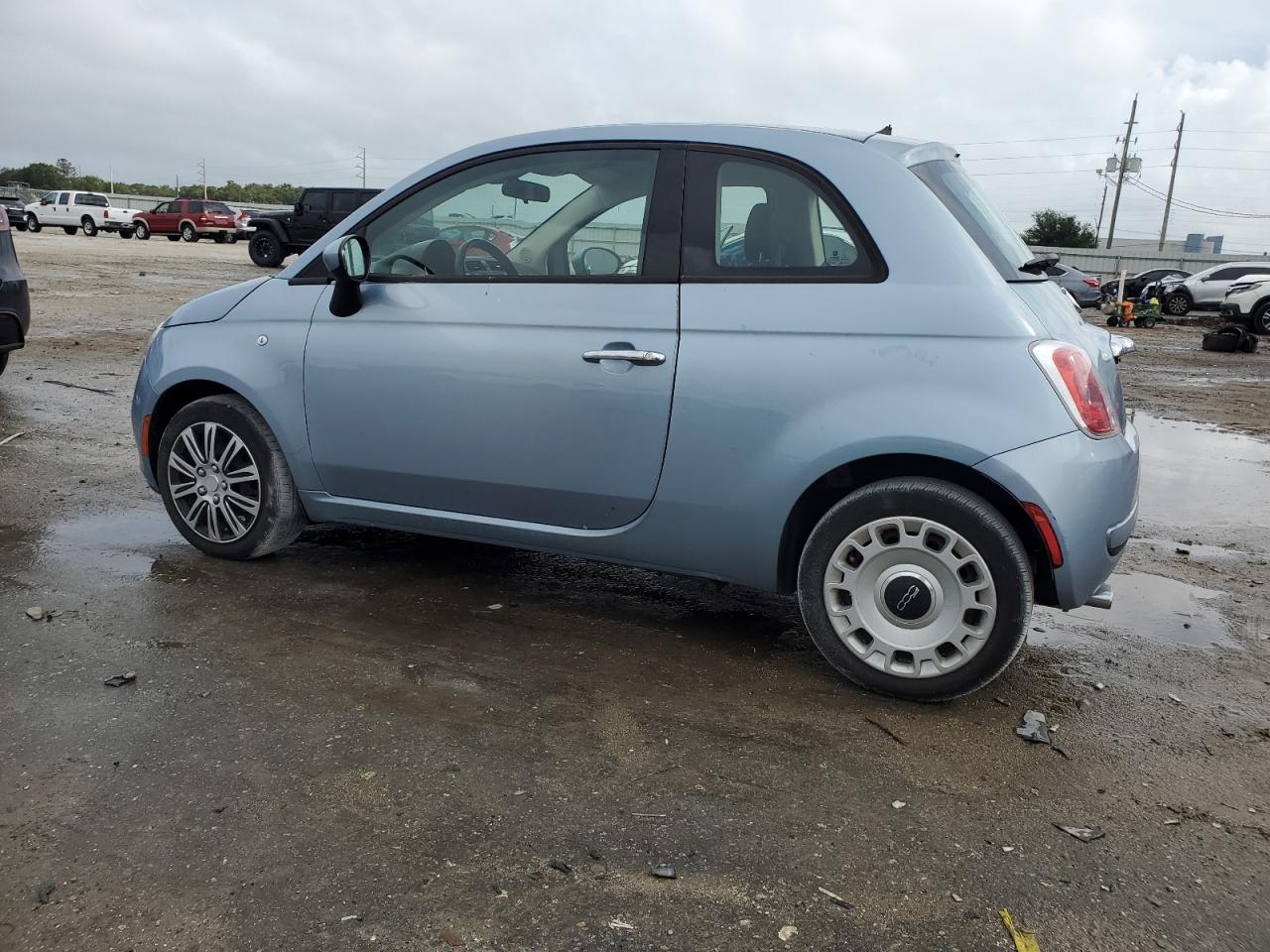 2015 Fiat 500 VIN 3C3CFFARXFT594432 Copart auction photo, minor dent/scratches damage thumbnail 2