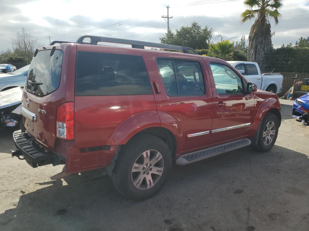 2012 Nissan Pathfinder VIN 5N1AR1NN2CC625406 Copart auction photo, front end damage thumbnail 3