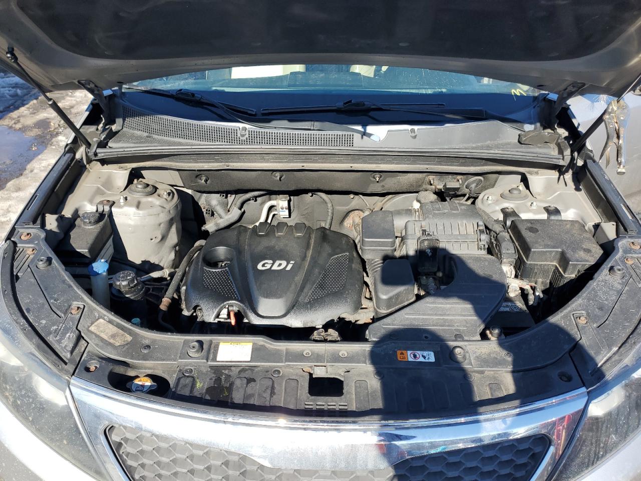 2013 KIA Sorento VIN 5XYKT3A62DG422050 Copart auction photo, front end / minor dent/scratches damage thumbnail 12