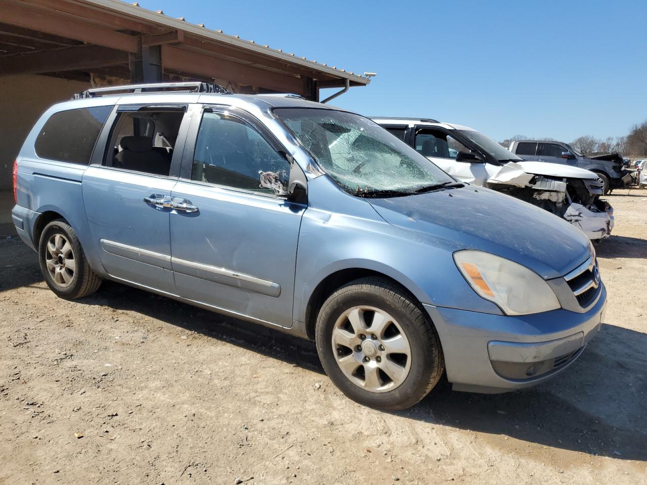 2007 Hyundai Entourage VIN KNDMC233076029967 Copart auction photo, top/roof damage thumbnail 4
