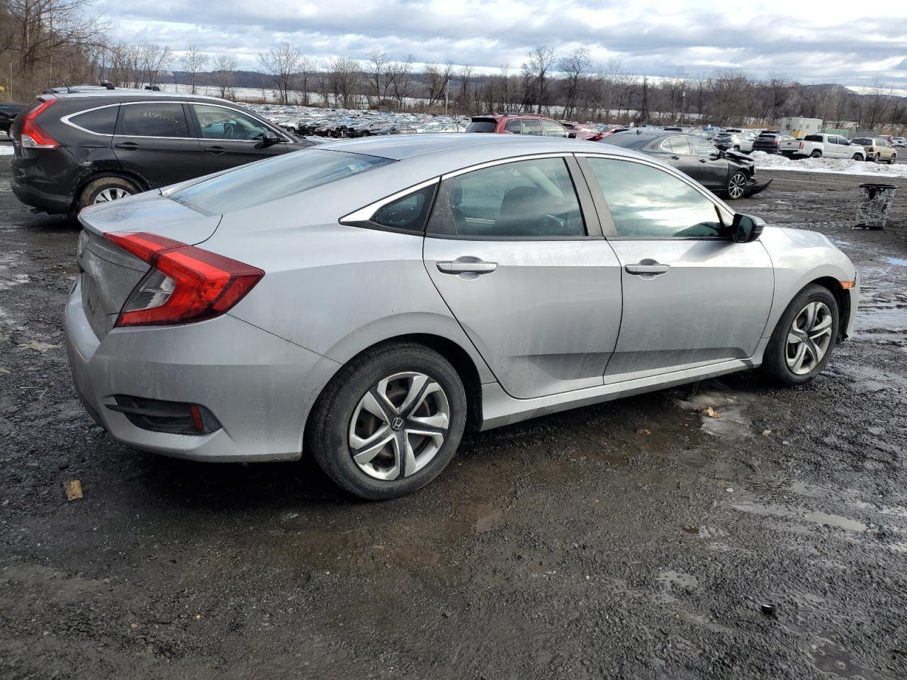 2016 Honda Civic VIN 19XFC2F56GE247170 Copart auction photo, rear end / minor dent/scratches damage thumbnail 3