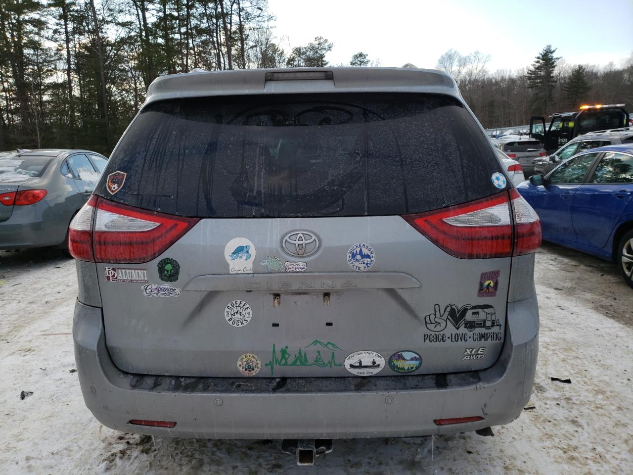 2016 Toyota Sienna VIN 5TDDK3DC5GS141252 Copart auction photo, front end / undercarriage damage thumbnail 6