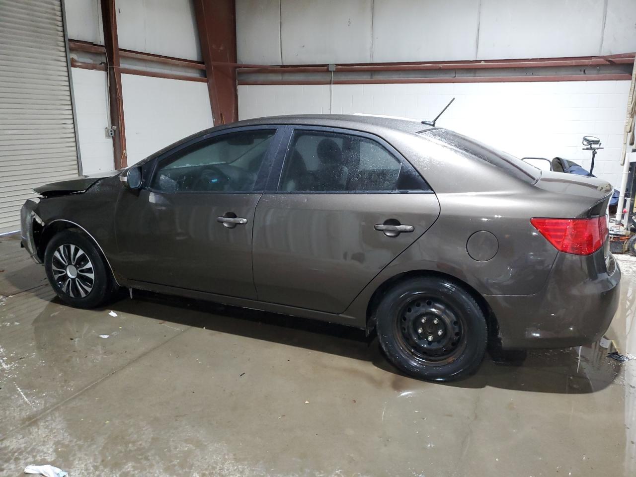 2010 KIA Forte VIN KNAFU4A26A5123342 Copart auction photo, front end damage thumbnail 2