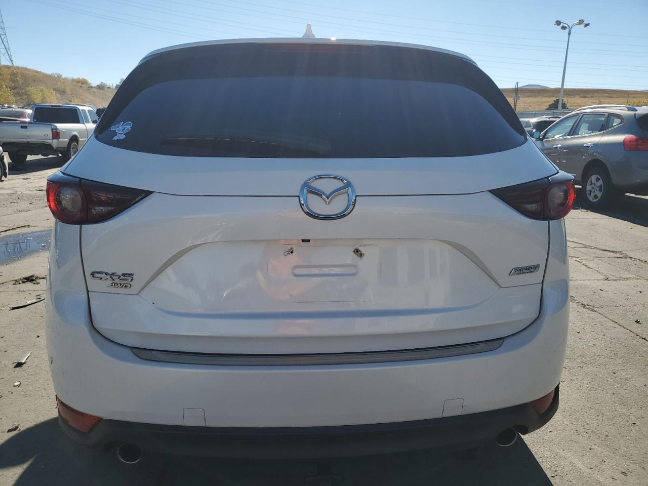 2017 Mazda CX-5 VIN JM3KFBCL6H0125712 Copart auction photo, front end / side damage thumbnail 6