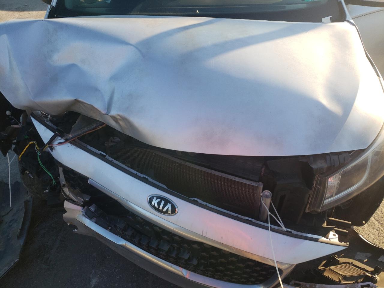2015 KIA Sedona VIN KNDMA5C11F6049410 Copart auction photo, front end damage thumbnail 13