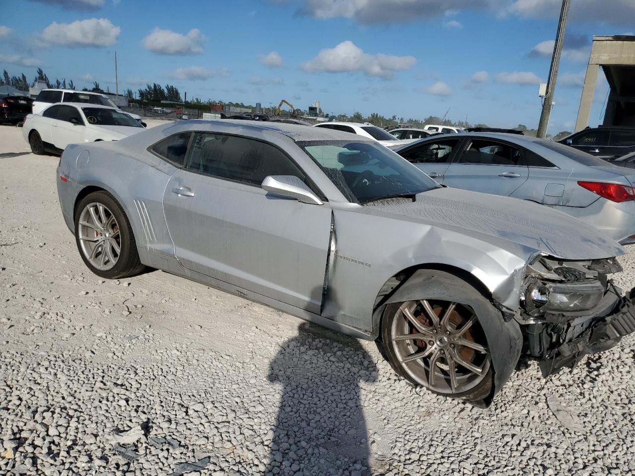 2015 Chevrolet Camaro VIN 2G1FB1E35F9210002 Copart auction photo, front end / minor dent/scratches damage thumbnail 4