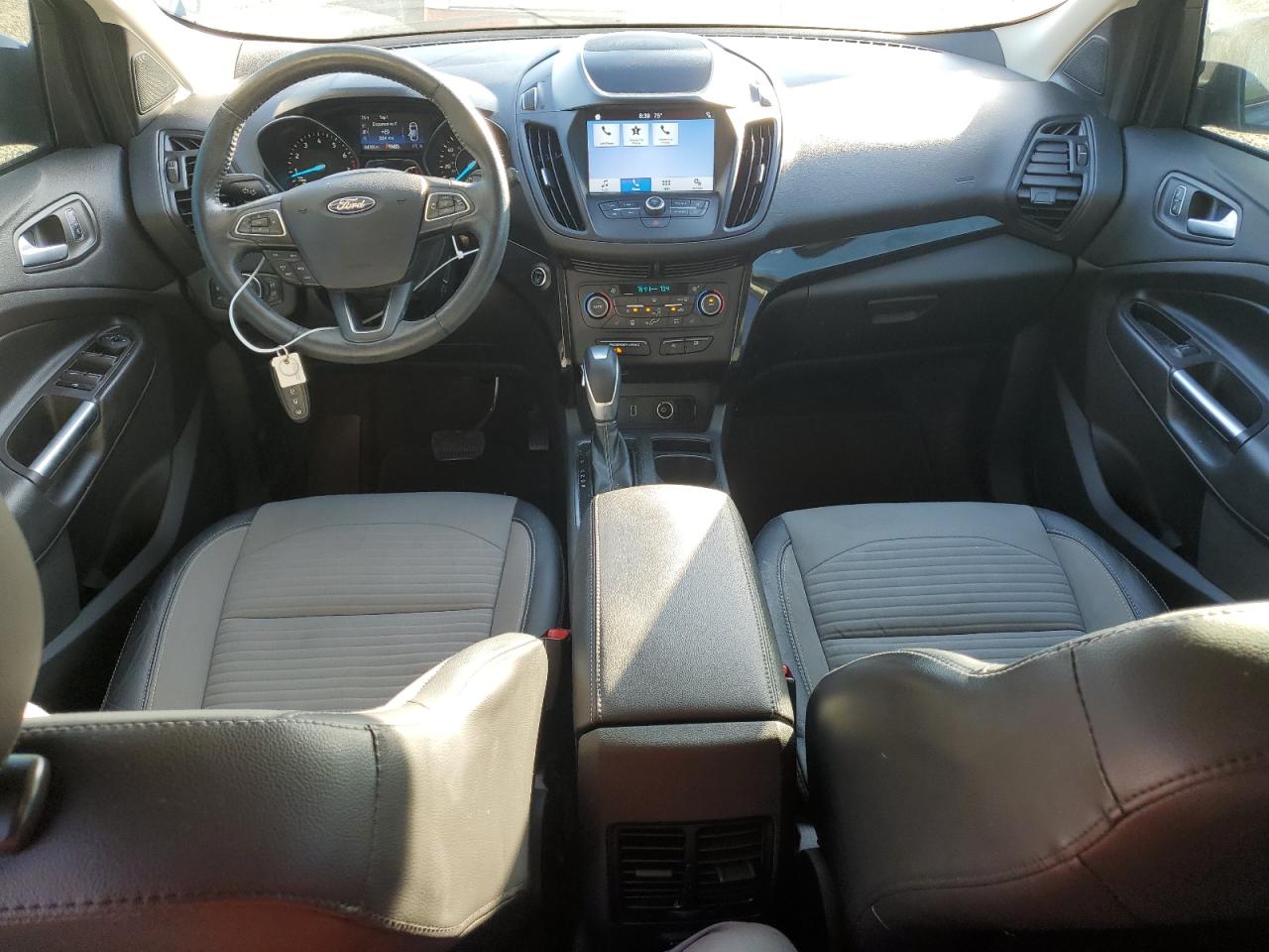 2019 Ford Escape VIN 1FMCU0GD3KUB21333 Copart auction photo, front end damage thumbnail 8