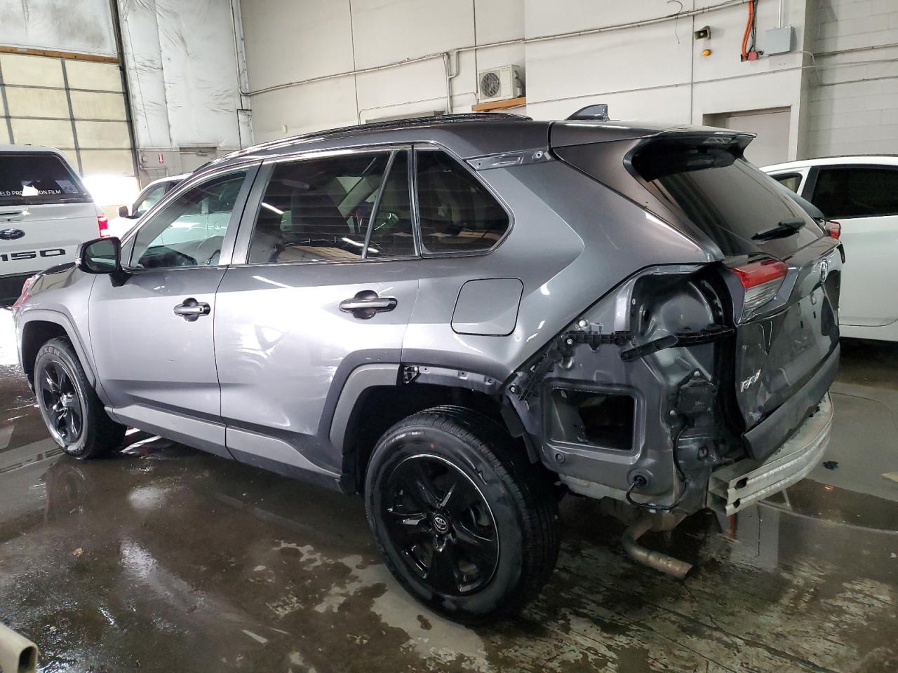 2021 Toyota RAV 4 VIN 2T3W1RFV4MC102922 Copart auction photo, rear end damage thumbnail 2