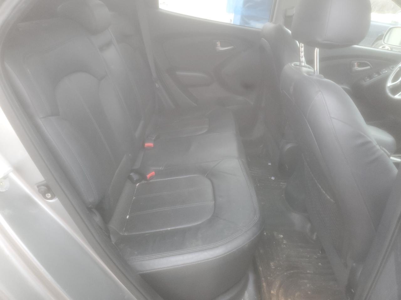 2011 Hyundai Tucson VIN KM8JU3AC3BU312193 Copart auction photo, vandalism / mechanical damage thumbnail 11