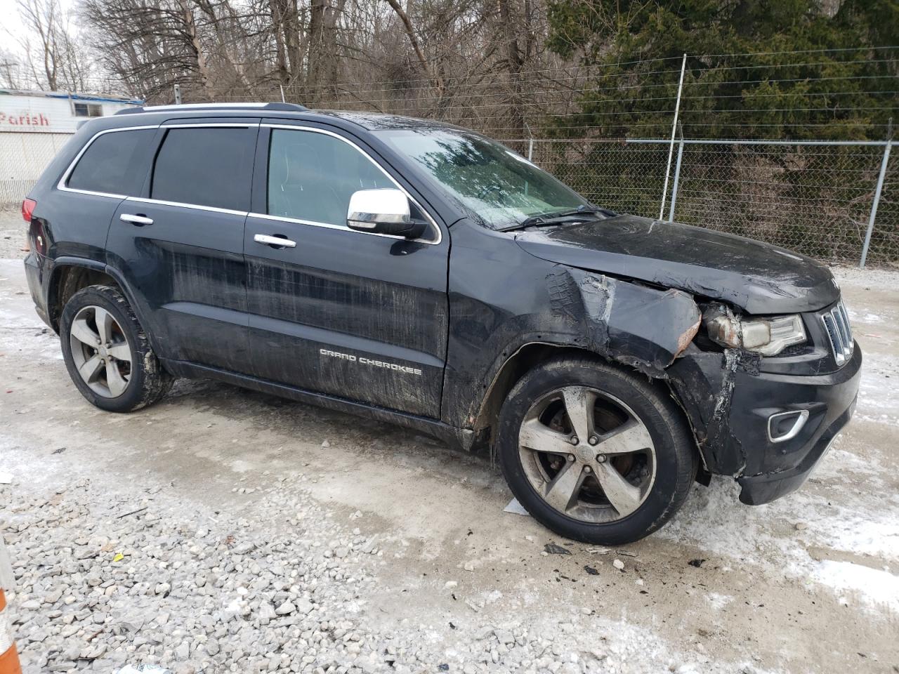 2015 Jeep Grand Cherokee VIN 1C4RJFCG9FC725233 Copart auction photo, front end / undercarriage damage thumbnail 4