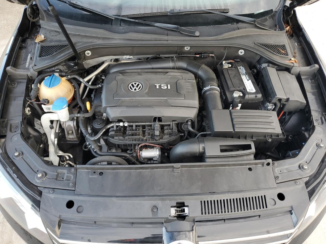 2015 Volkswagen Passat VIN 1VWAS7A31FC106414 Copart auction photo, side / minor dent/scratches damage thumbnail 11