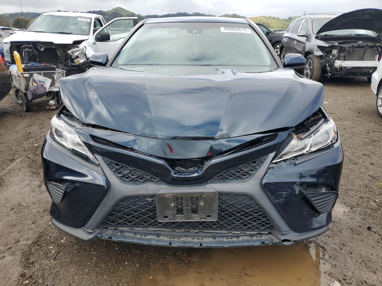 2018 Toyota Camry VIN 4T1B11HK4JU610054 Copart auction photo, front end damage thumbnail 5