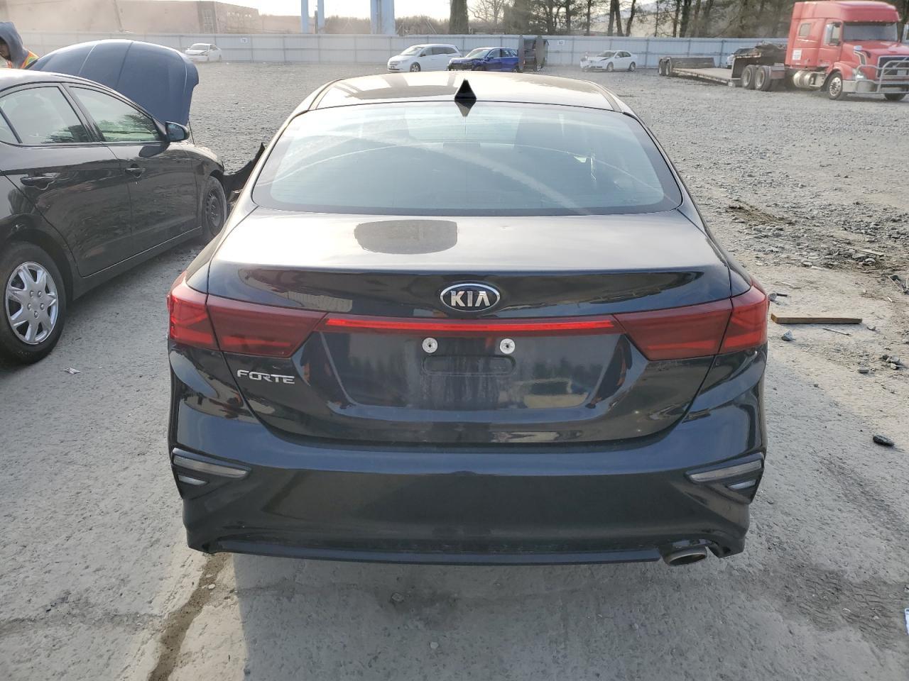 2019 KIA Forte VIN 3KPF24AD6KE024035 Copart auction photo, undercarriage damage thumbnail 6