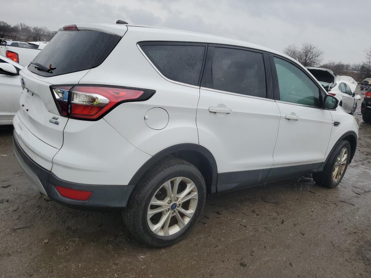 2017 Ford Escape VIN 1FMCU9GD6HUC06924 Copart auction photo, mechanical damage thumbnail 3