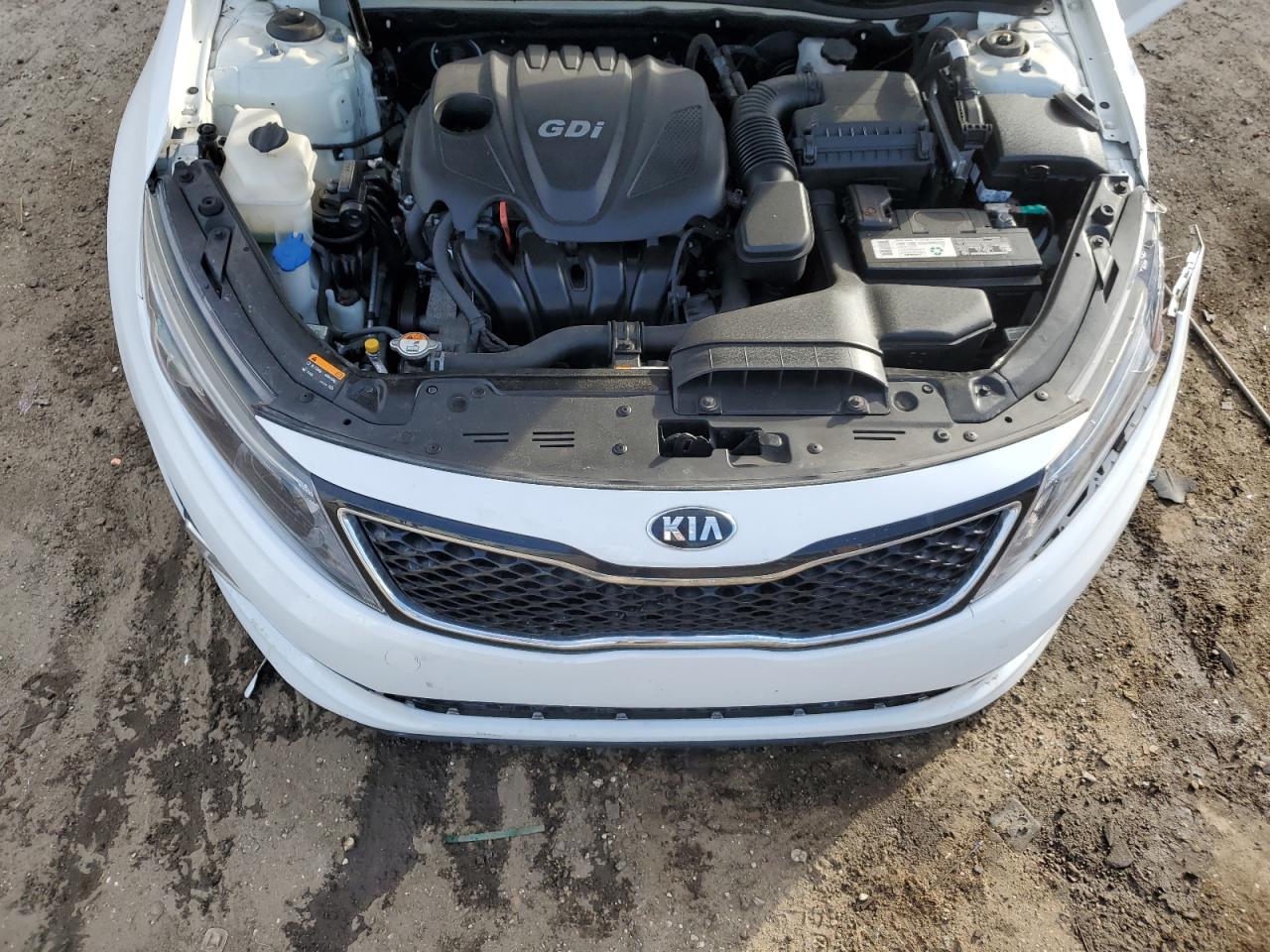 2015 KIA Optima VIN KNAGM4A7XF5649786 Copart auction photo, front end / minor dent/scratches damage thumbnail 11