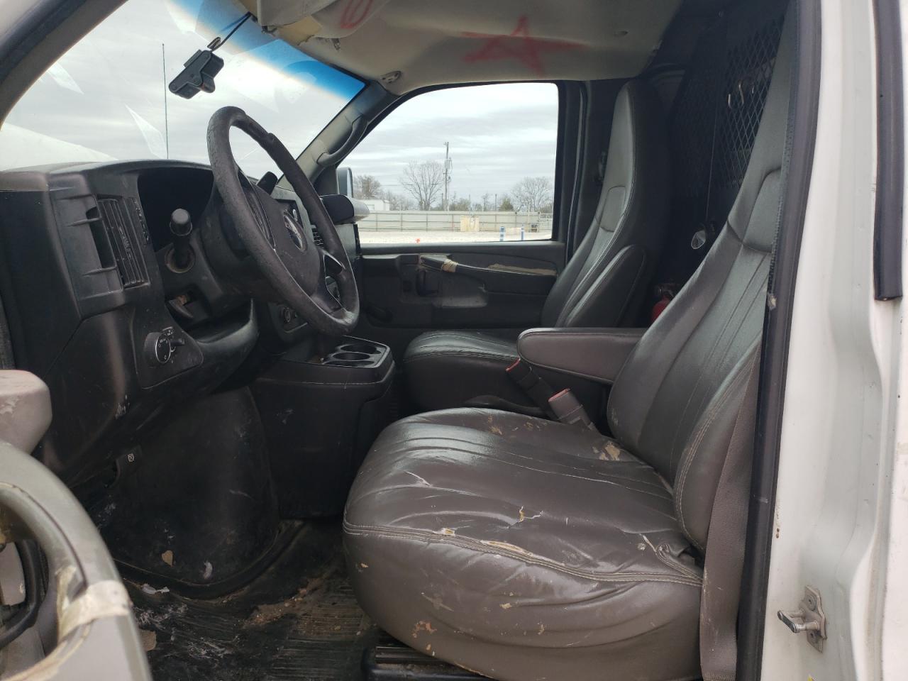 2011 GMC Savana VIN 1GTW7GCA4B1905860 Copart auction photo, front end damage thumbnail 7